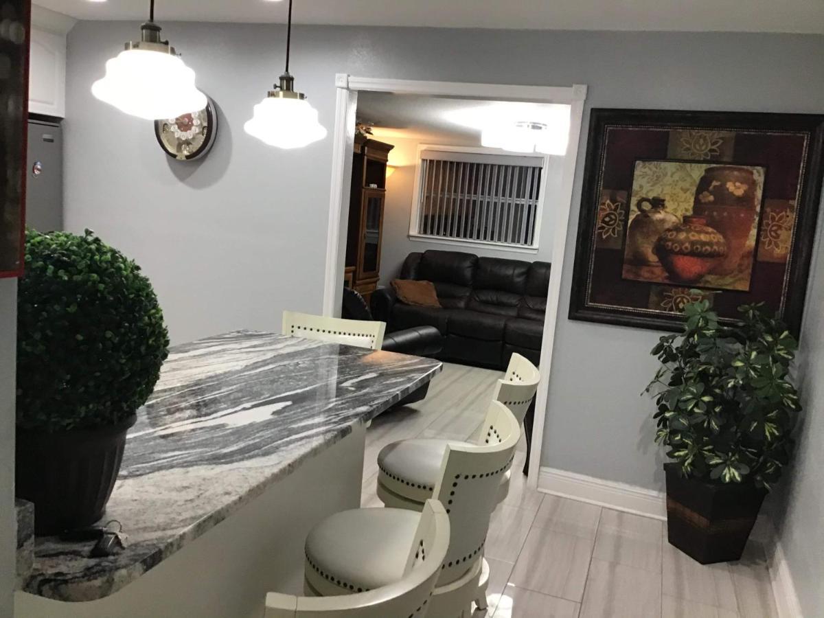 Mary'S Luxury House Villa Tampa Exterior photo