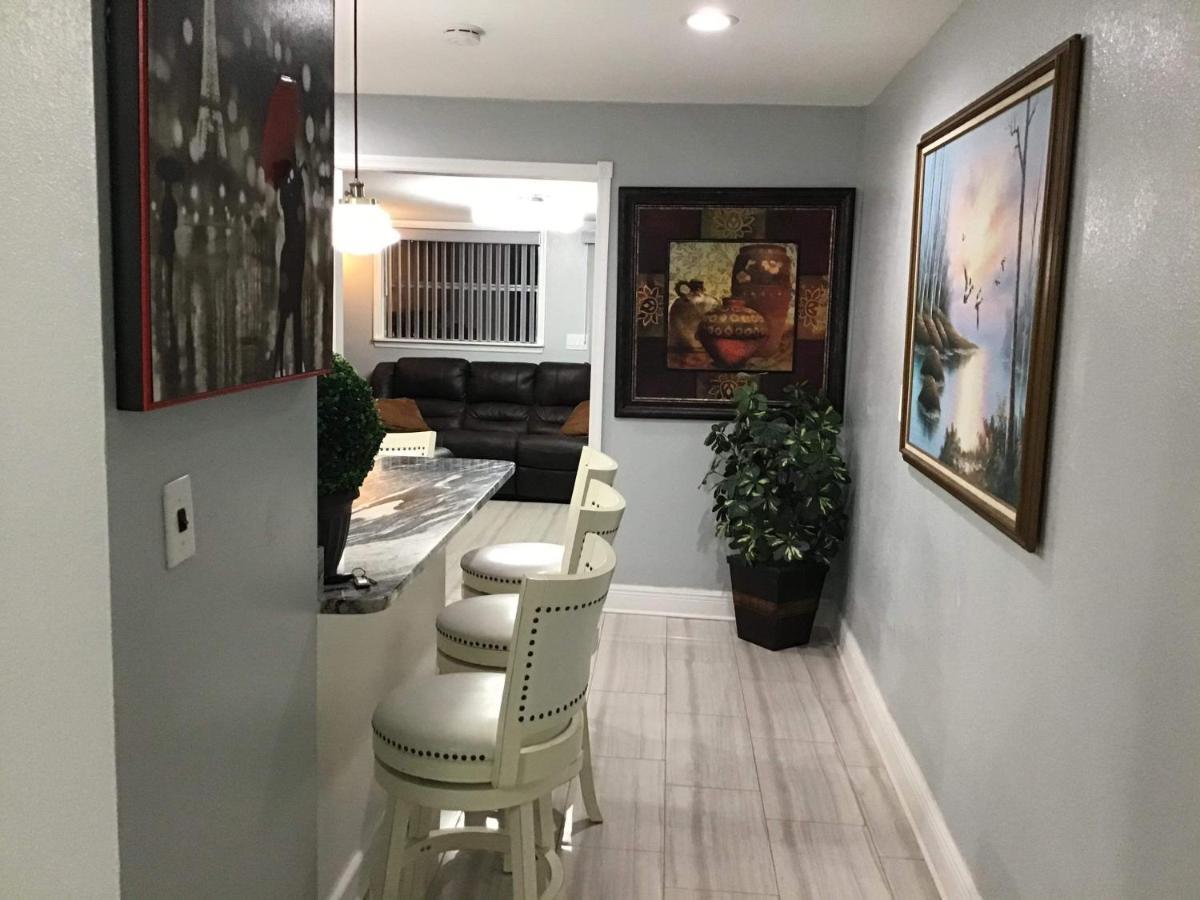 Mary'S Luxury House Villa Tampa Exterior photo
